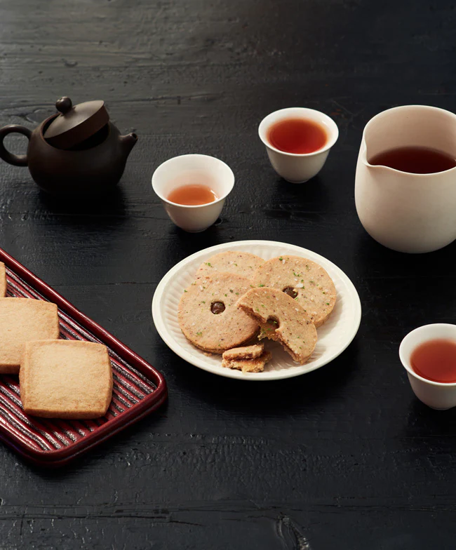 Choicest Tea & Biscuits - Image 6